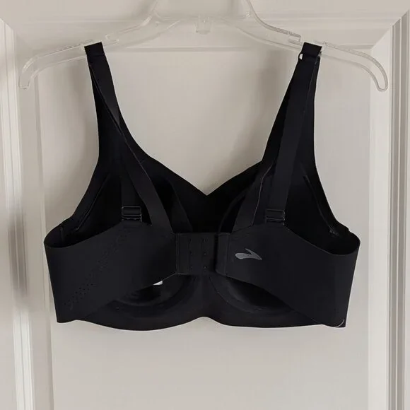 Brooks Dare Underwire Sports Bra, Black, Size 36D - Picture 6 of 10